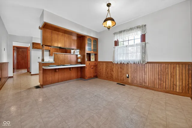 $225,000 | 1500 South Anderson Street, Elwood, IN 46036