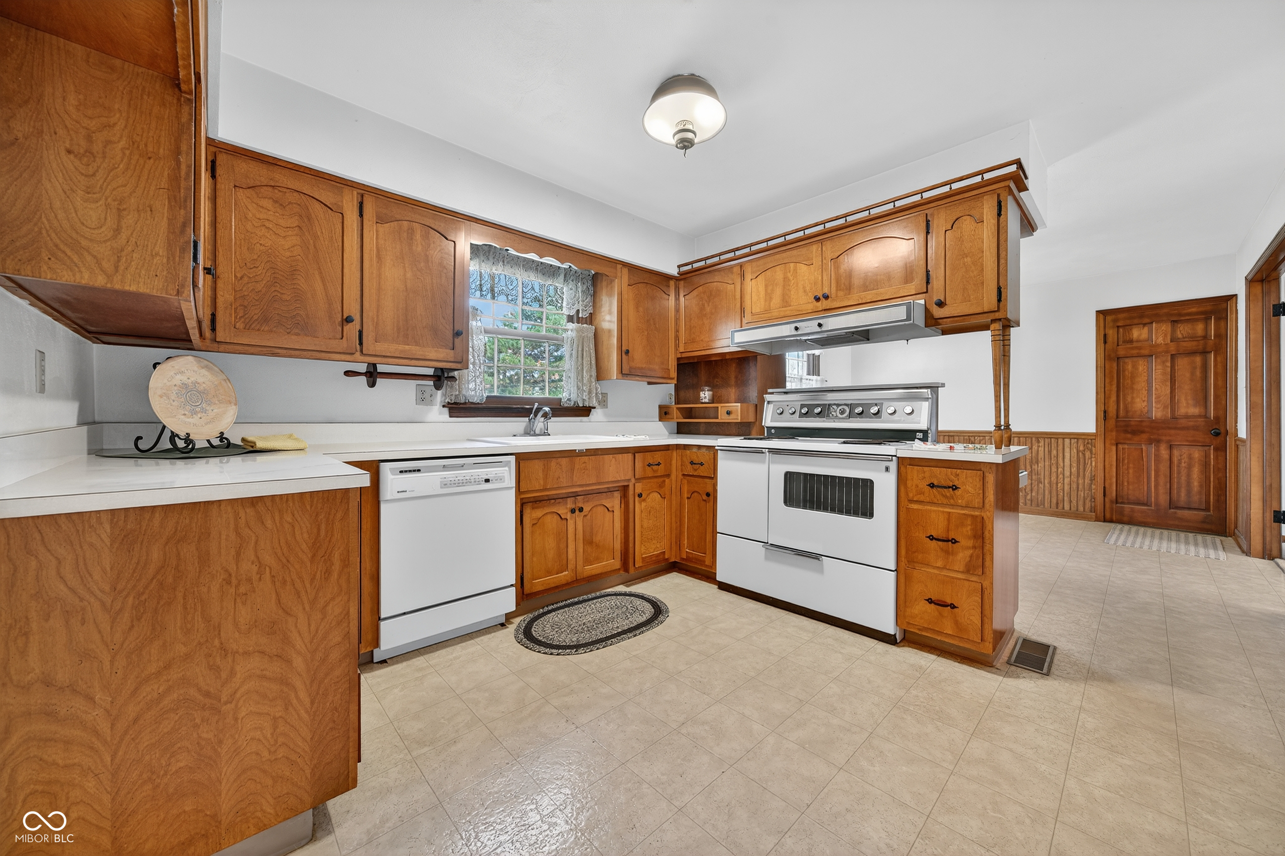 1500 South Anderson Street Elwood, IN 46036 - Photo 13 of 32