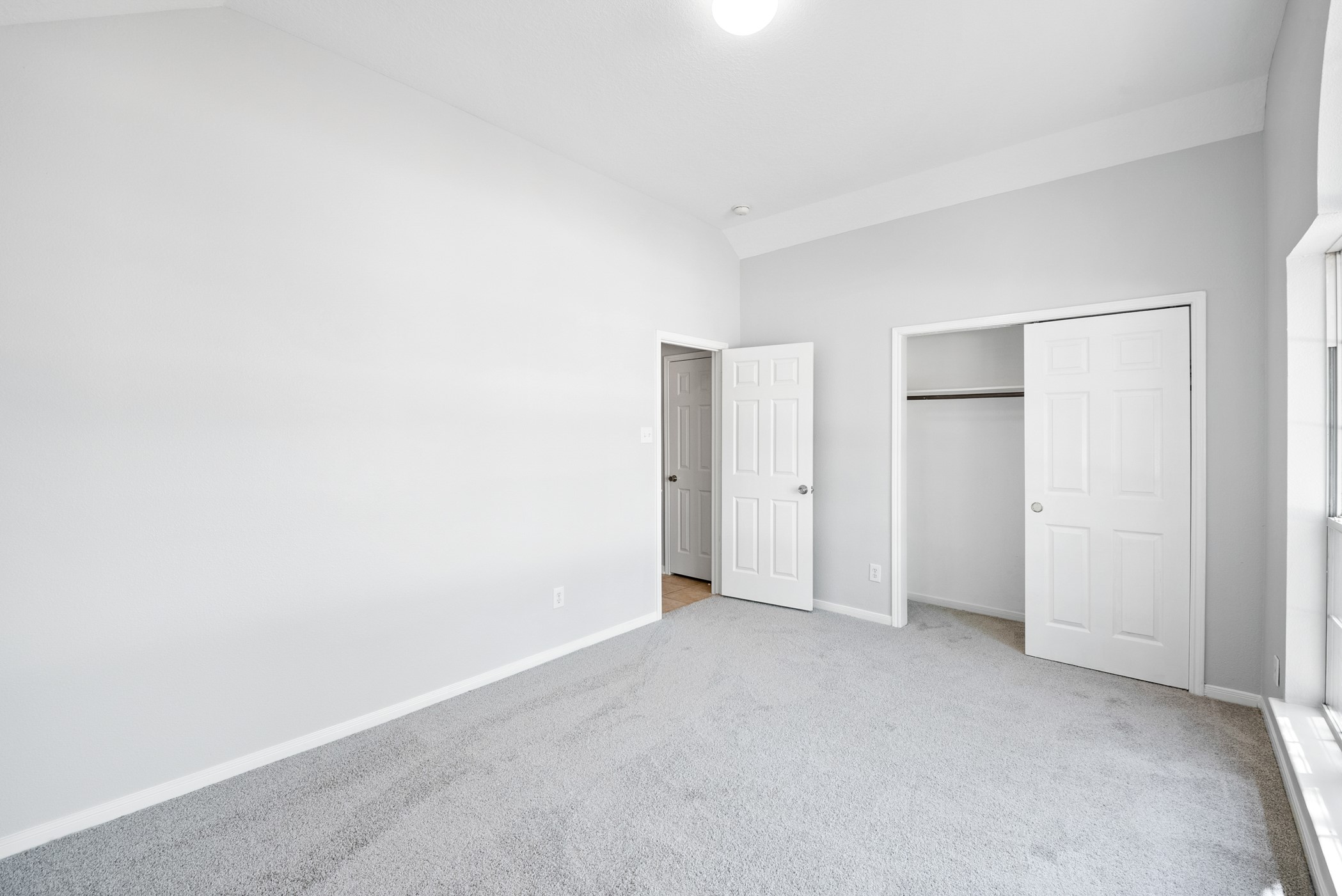 2914 Intrepid Elm Street Houston, TX 77084 - Photo 21 of 32 a view of an empty room