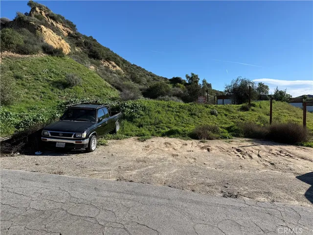 a view of a backyard of a house
