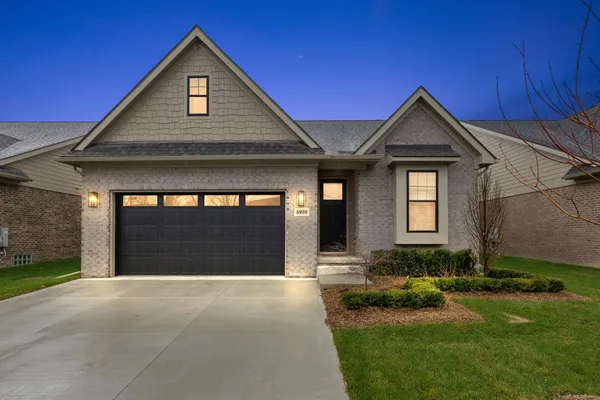 $690,000 | 5932 Willow Grove, Troy, MI 48085