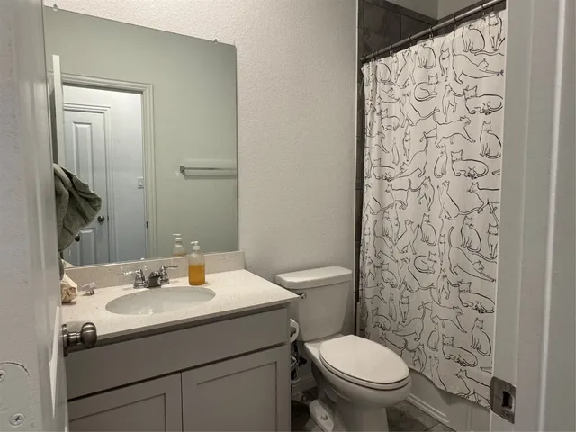 $2,300 | 2005 Long Shadow Lane, Georgetown, TX 78628