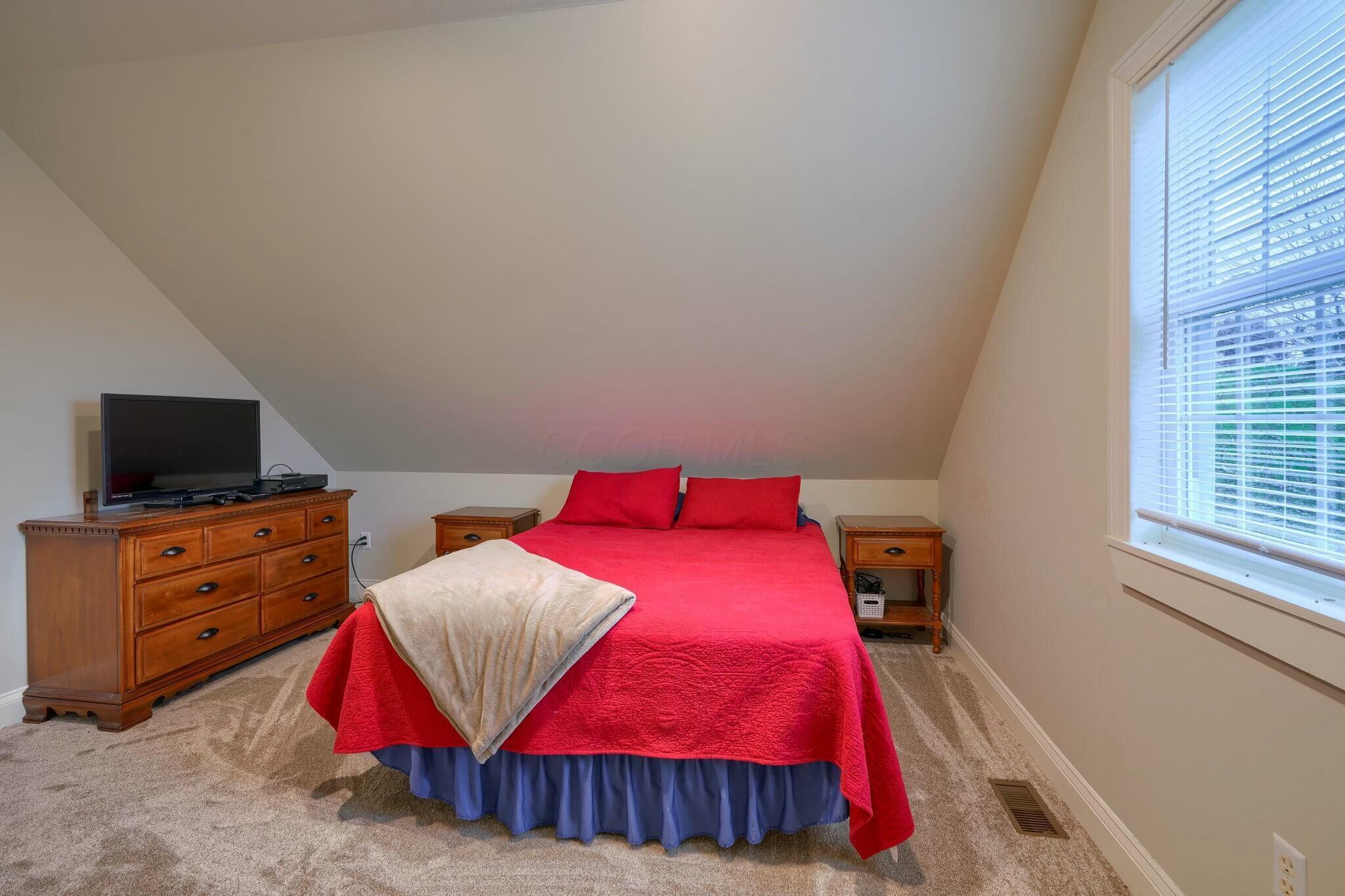 103 Sheward Road Jackson, OH 45640 - Photo 27 of 33 Third Bedroom