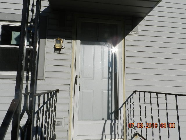 317 Fulton Avenue Rochester, IN 46975 - Photo 3 of 13