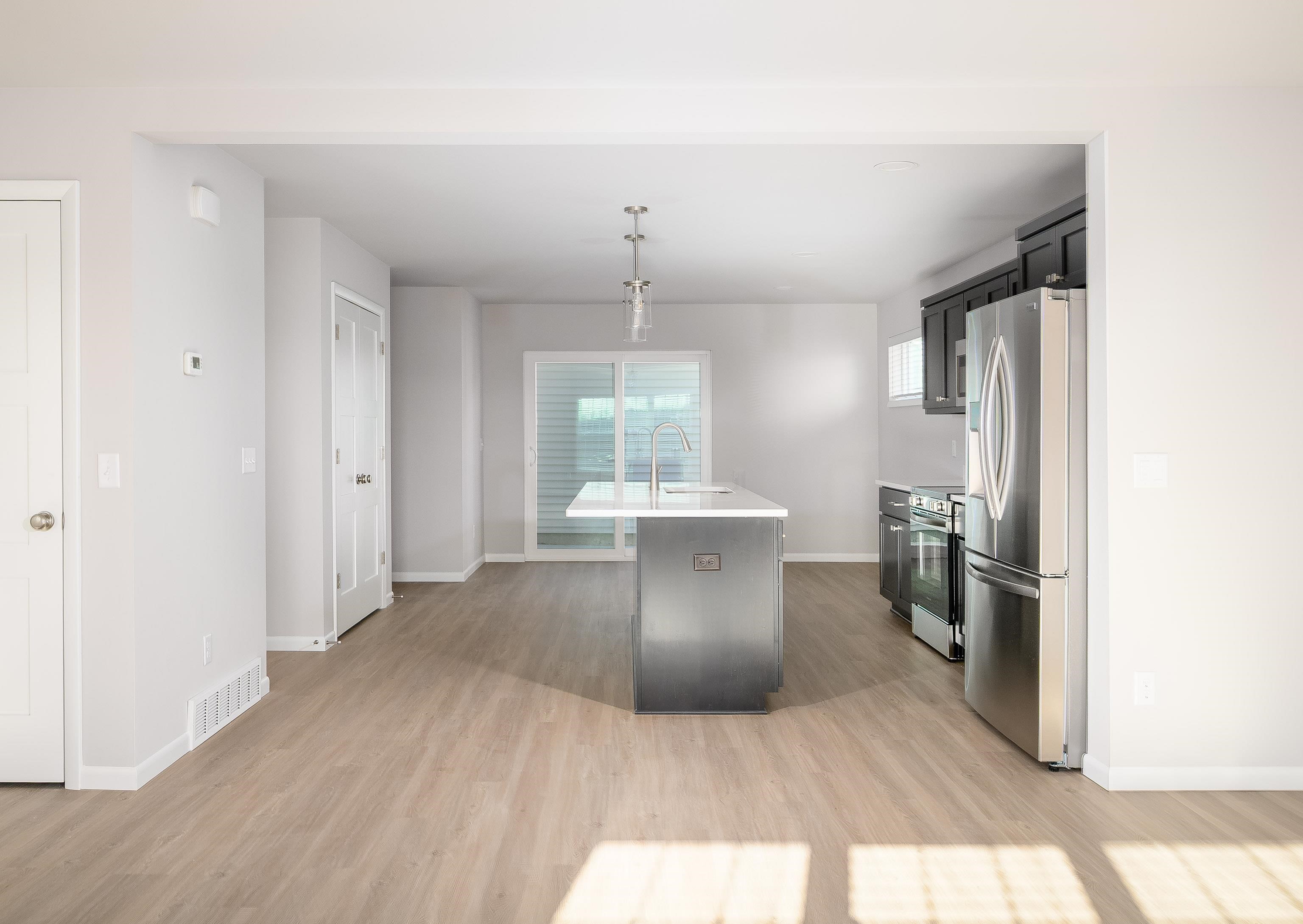 2014 South High Point Road Madison, WI 53719 - Photo 5 of 20