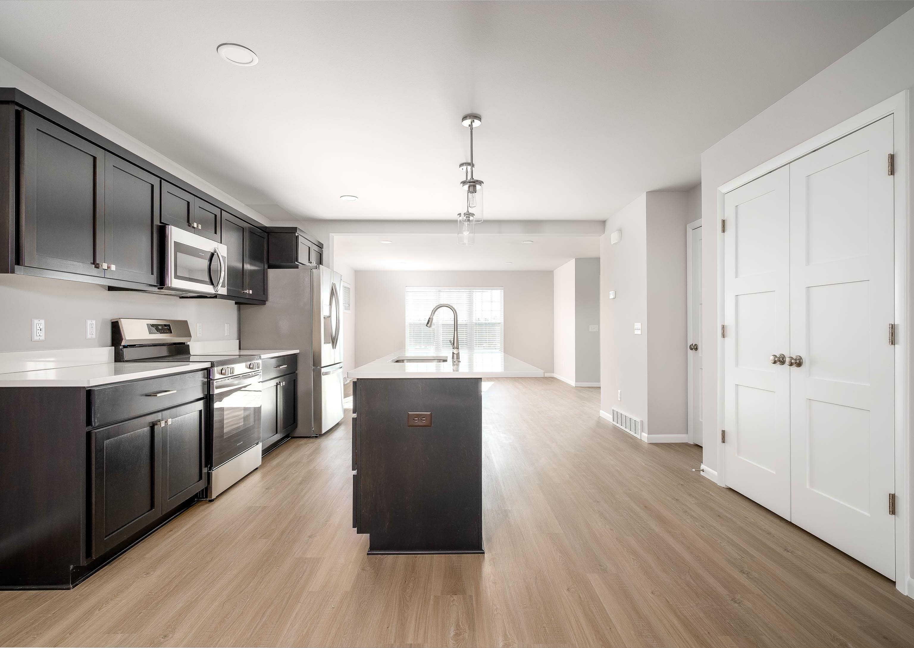 2014 South High Point Road Madison, WI 53719 - Photo 8 of 20