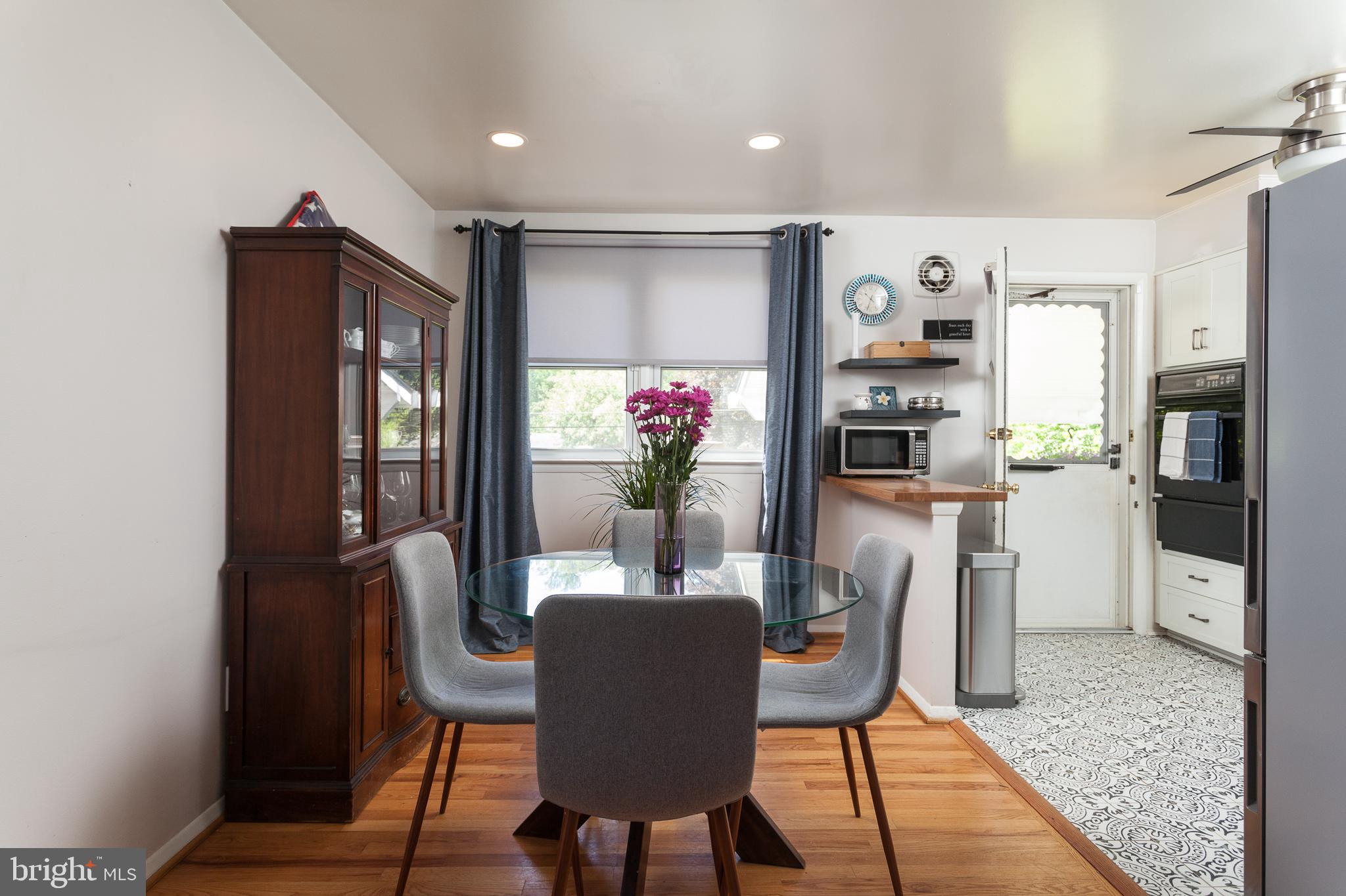 225 Homevale Road Reisterstown, MD 21136 - Photo 6 of 27 Dining Room