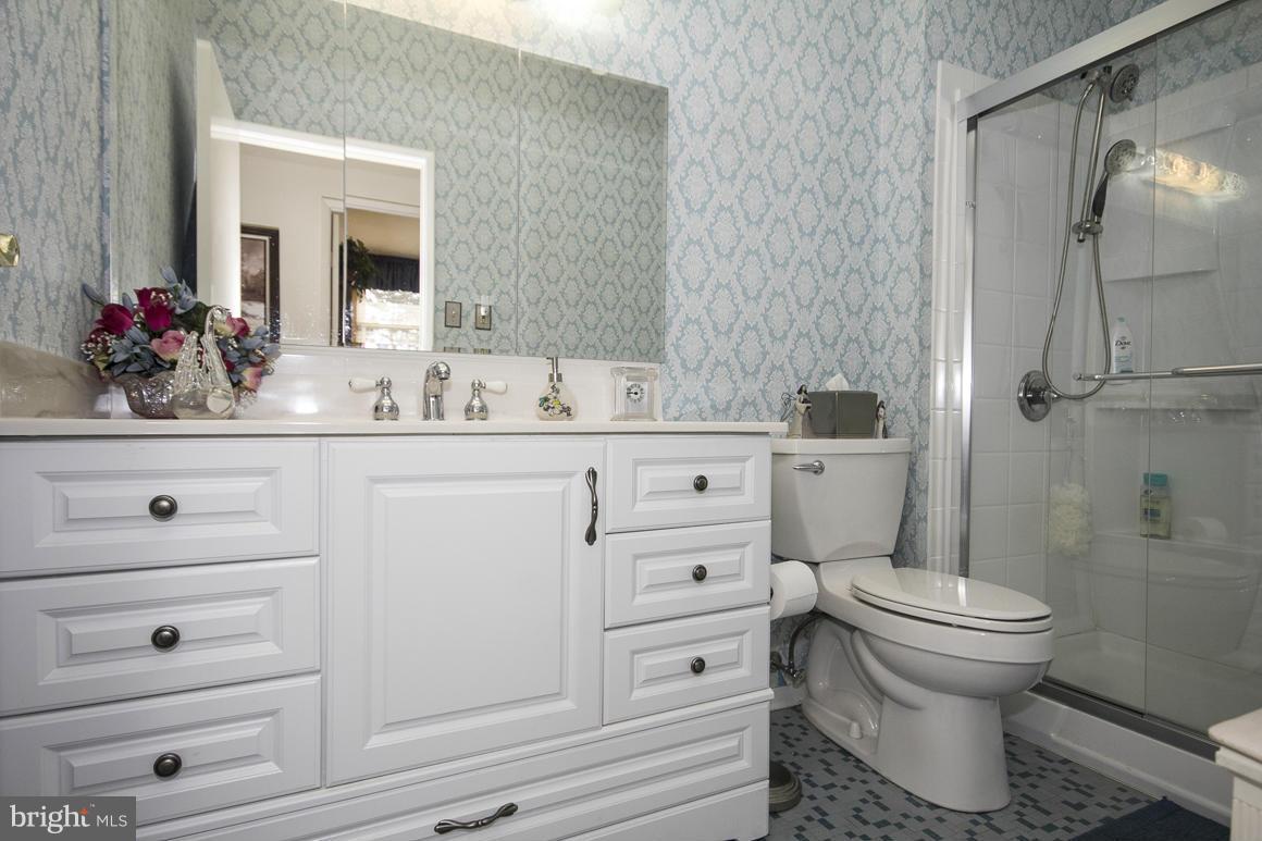 8220 Arrowhead Road Pikesville, MD 21208 - Photo 21 of 30 Bath