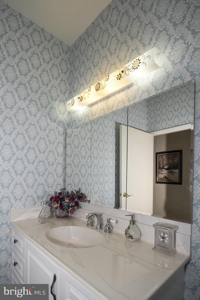 8220 Arrowhead Road Pikesville, MD 21208 - Photo 22 of 30 Bath