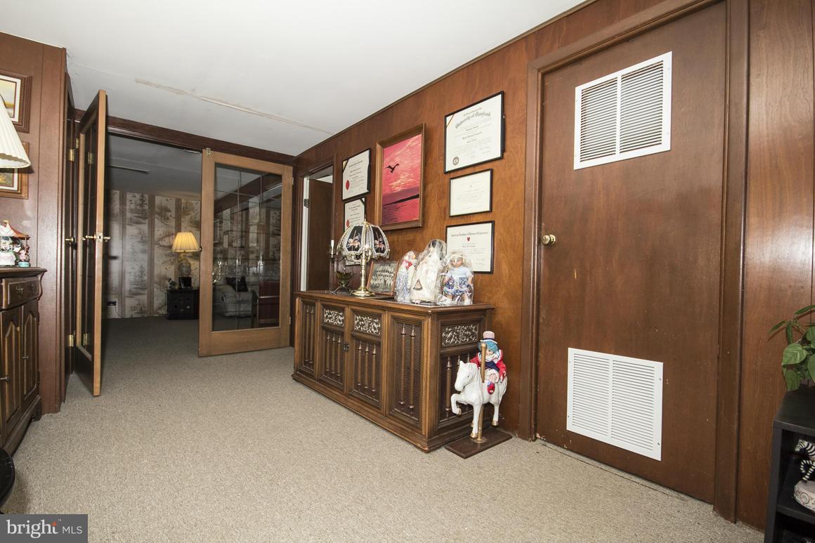8220 Arrowhead Road Pikesville, MD 21208 - Photo 24 of 30 Family Room