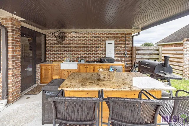 $460,000 | 287 Sugar Plum Street, Houma, LA 70364