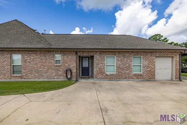 $460,000 | 287 Sugar Plum Street, Houma, LA 70364