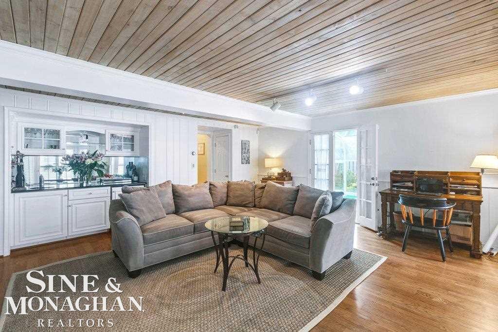 134 Merriweather Road Grosse Pointe Farms, MI 48236 - Photo 16 of 56