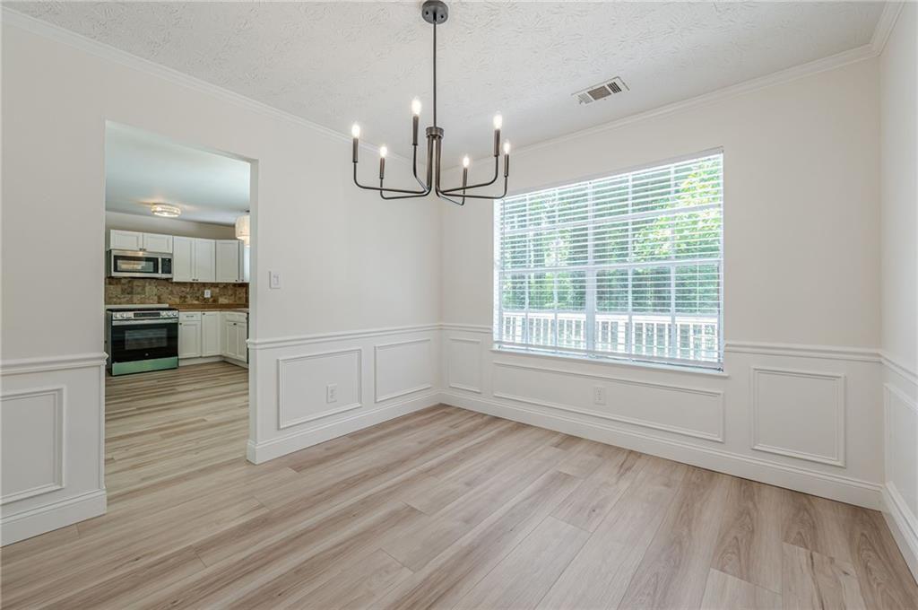 10310 Rillridge Court Alpharetta, GA 30022 - Photo 8 of 33 Gallery Image 8