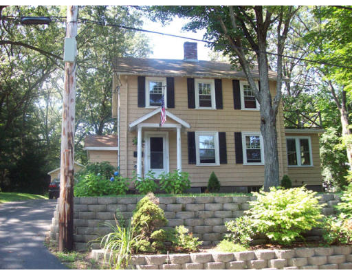 30 Bear Hill Road Reading, MA 01867 - Photo 3 of 18 Gallery Image 3