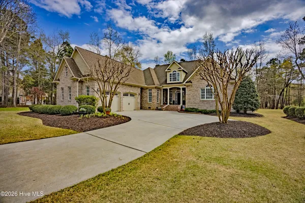 $619,900 | 107 Red Sunset Court, Wallace, NC 28466