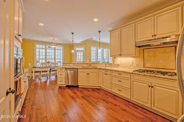 $619,900 | 107 Red Sunset Court, Wallace, NC 28466