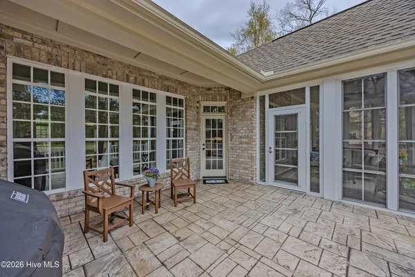 $619,900 | 107 Red Sunset Court, Wallace, NC 28466