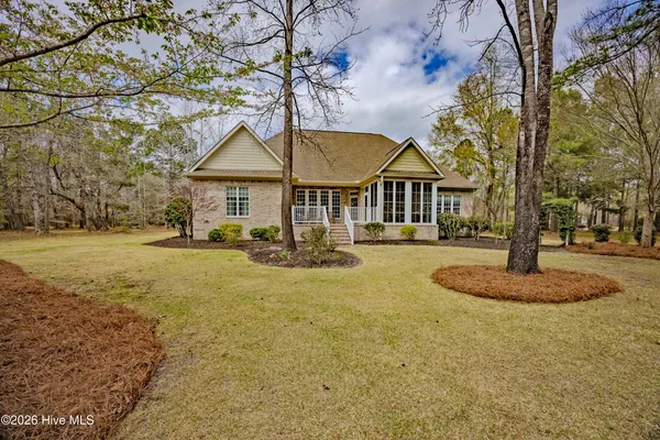 $619,900 | 107 Red Sunset Court, Wallace, NC 28466