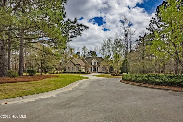 $619,900 | 107 Red Sunset Court, Wallace, NC 28466