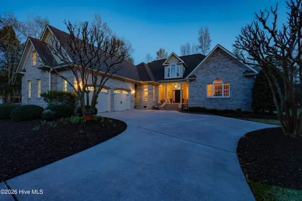 $619,900 | 107 Red Sunset Court, Wallace, NC 28466