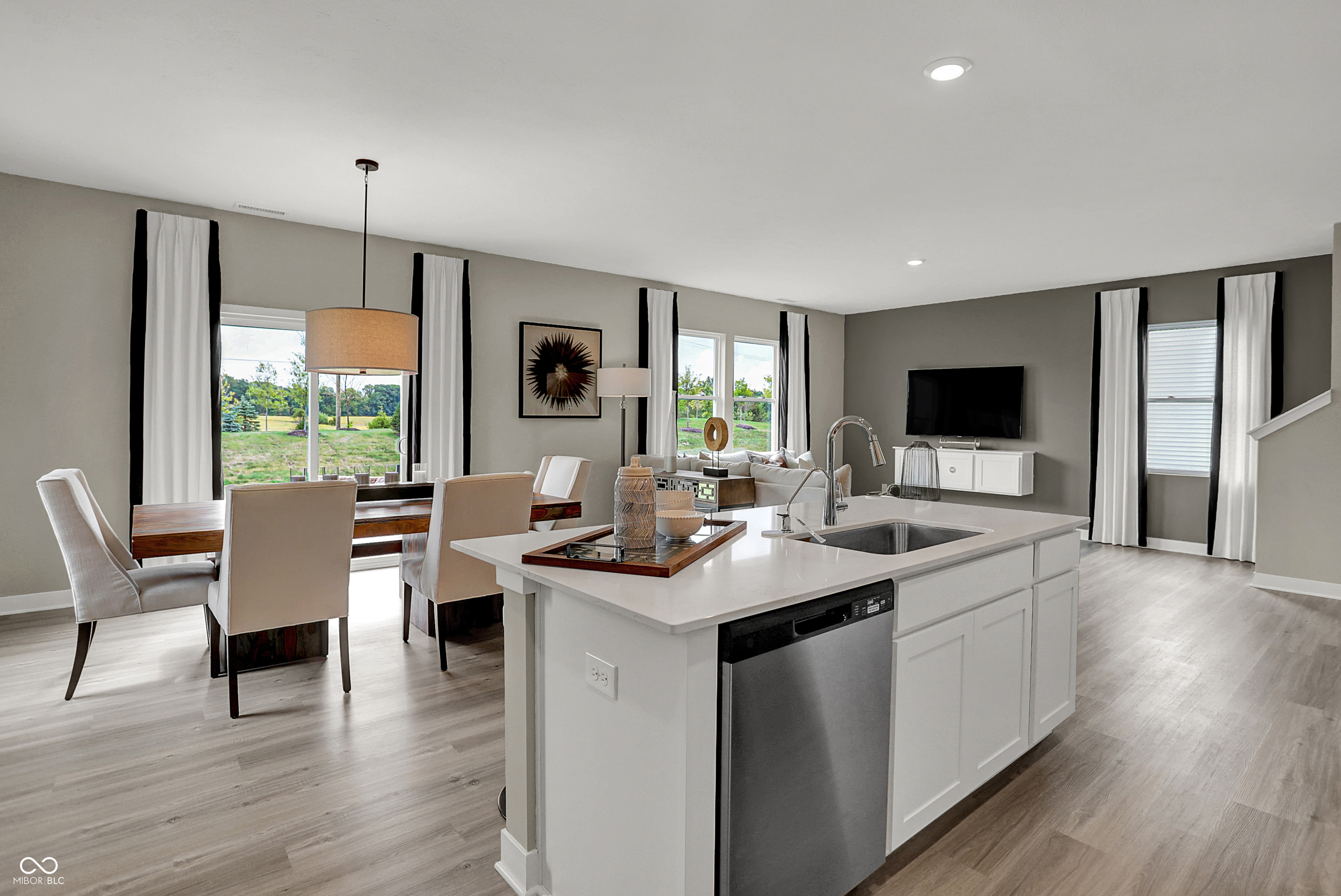 15439 Postman Road Fishers, IN 46037 - Photo 13 of 33