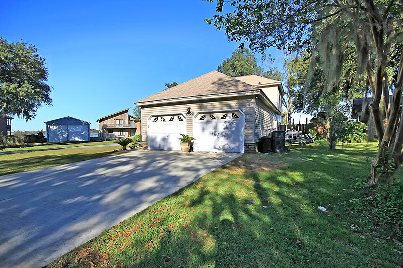1823 State Rd S-8-560 Moncks Corner, SC 29461 - Photo 7 of 70 IMG_1873-copy