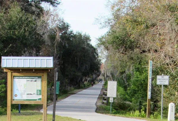 $2,990,000 | 420 Palmetto Crescent, Nokomis, FL 34275