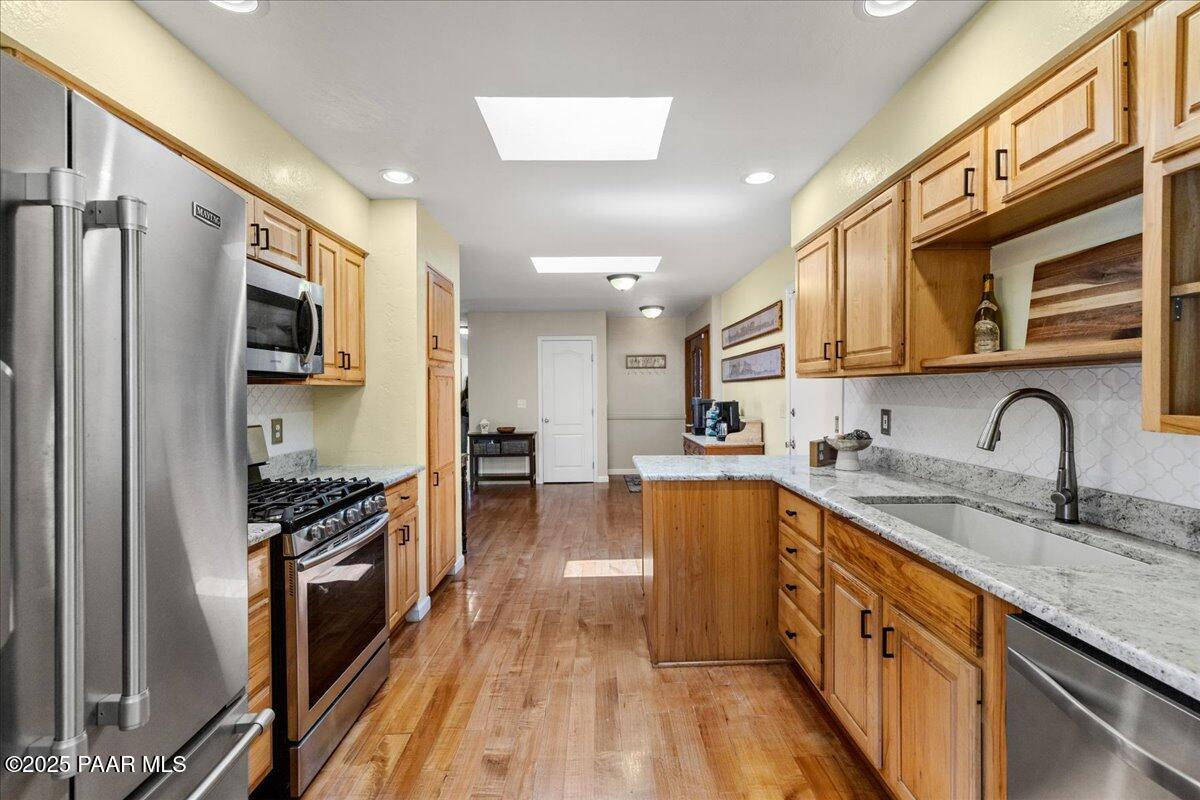1285 Tanglewood Road Prescott, AZ 86303 - Photo 8 of 18 Kitchen