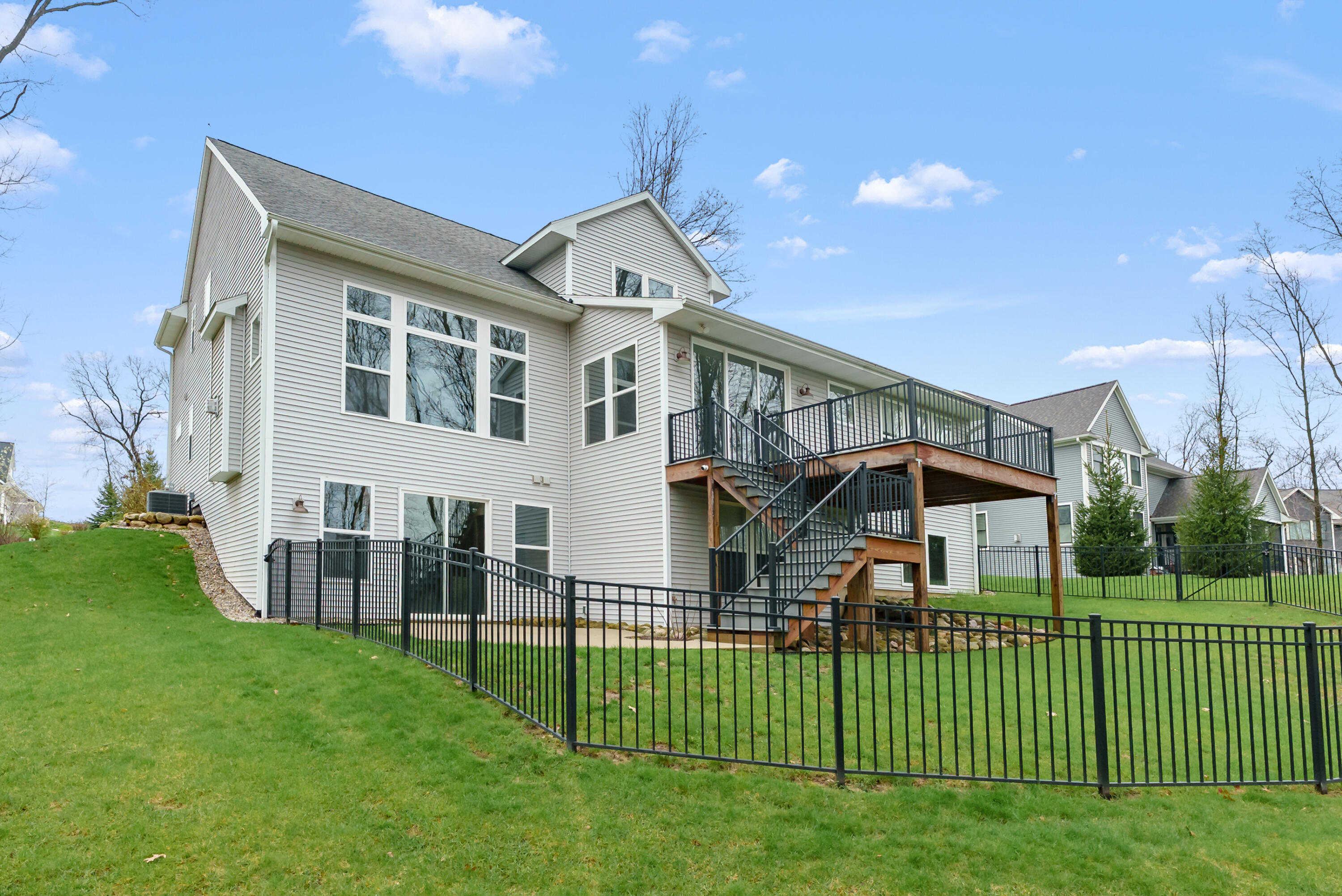 8564 Brighten Trail Mattawan, MI 49071 - Photo 43 of 54 Brighten Trail 8564 Mattawan 49071-36