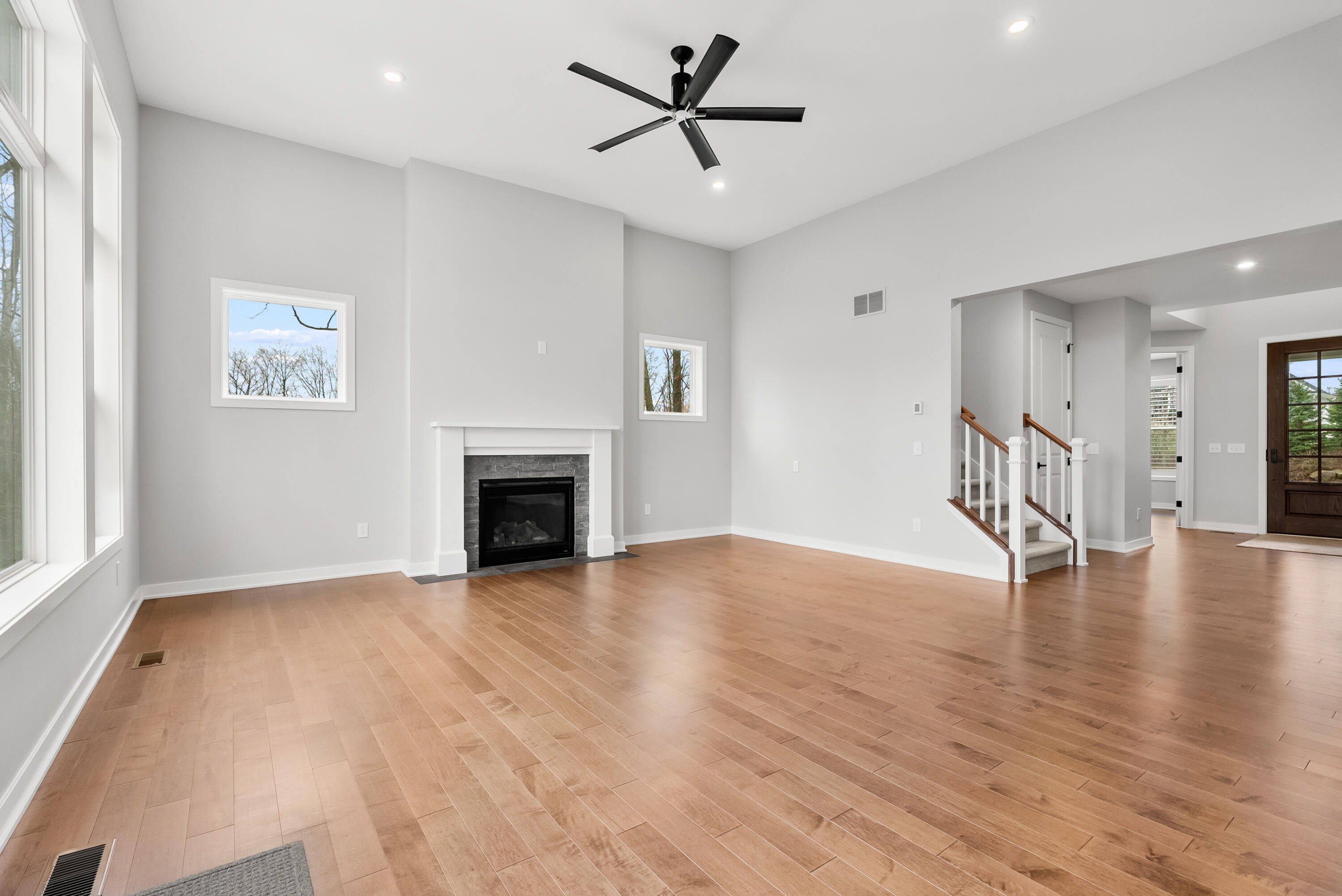 8564 Brighten Trail Mattawan, MI 49071 - Photo 5 of 54 Brighten Trail 8564 Mattawan 49071-4