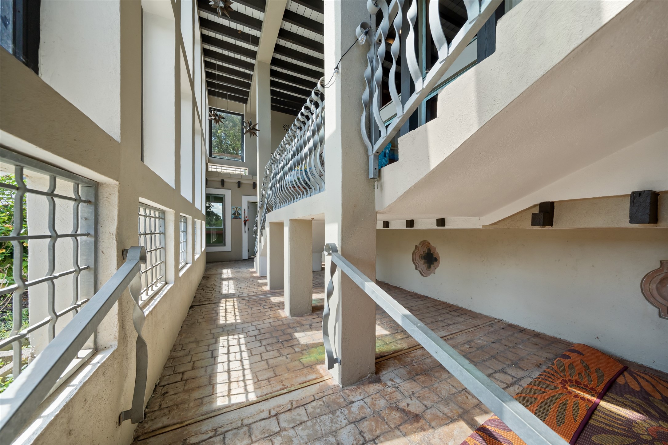 614 Pine Gully Road Seabrook, TX 77586 - Photo 45 of 49 a view of an entryway