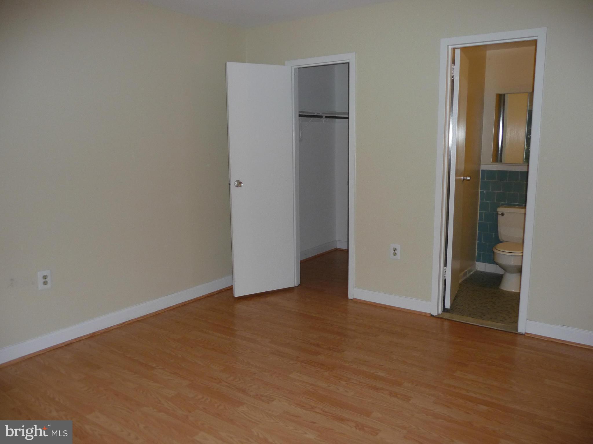 3820 Bel Pre Road, Unit 272 Silver Spring, MD 20906 - Photo 18 of 27 Bedroom (Master) with private Full Bath and Walk-i