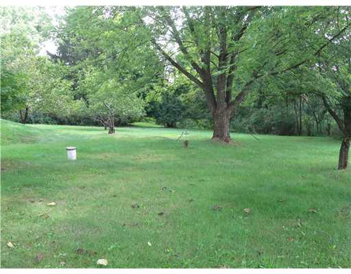 430 F Engle Road Industry, PA 15052 - Photo 13 of 18 Yard/Garden.