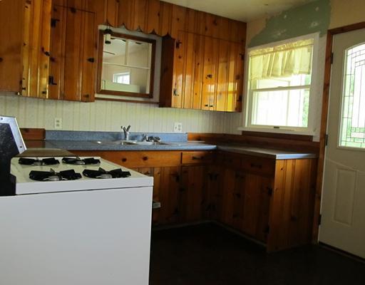 430 F Engle Road Industry, PA 15052 - Photo 5 of 18 Kitchen.