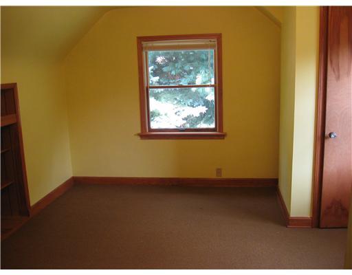 430 F Engle Road Industry, PA 15052 - Photo 10 of 18 Bedroom.