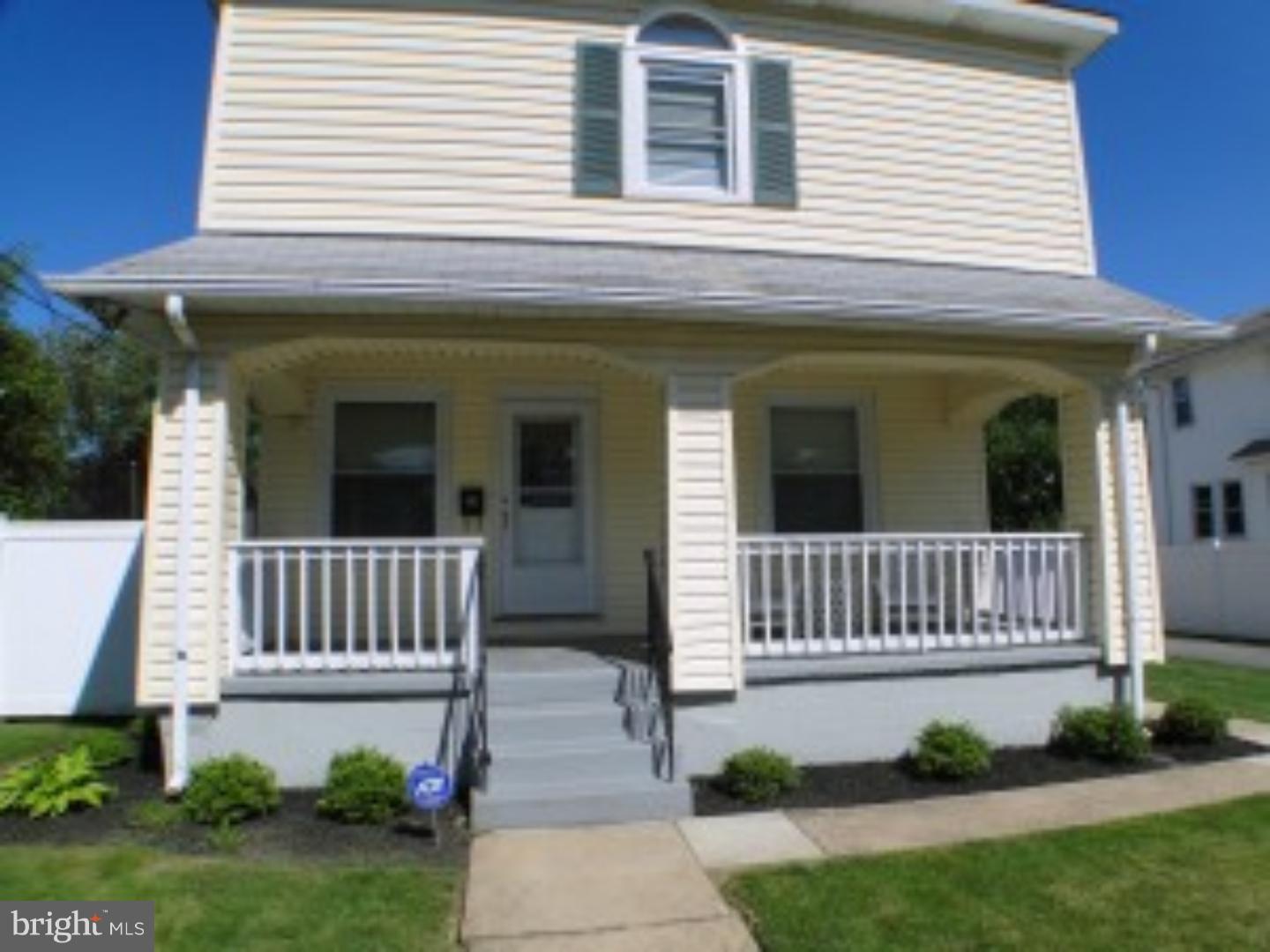 15 West Chelton Road Brookhaven, PA 19015 - Photo 2 of 25 Gallery Image 2
