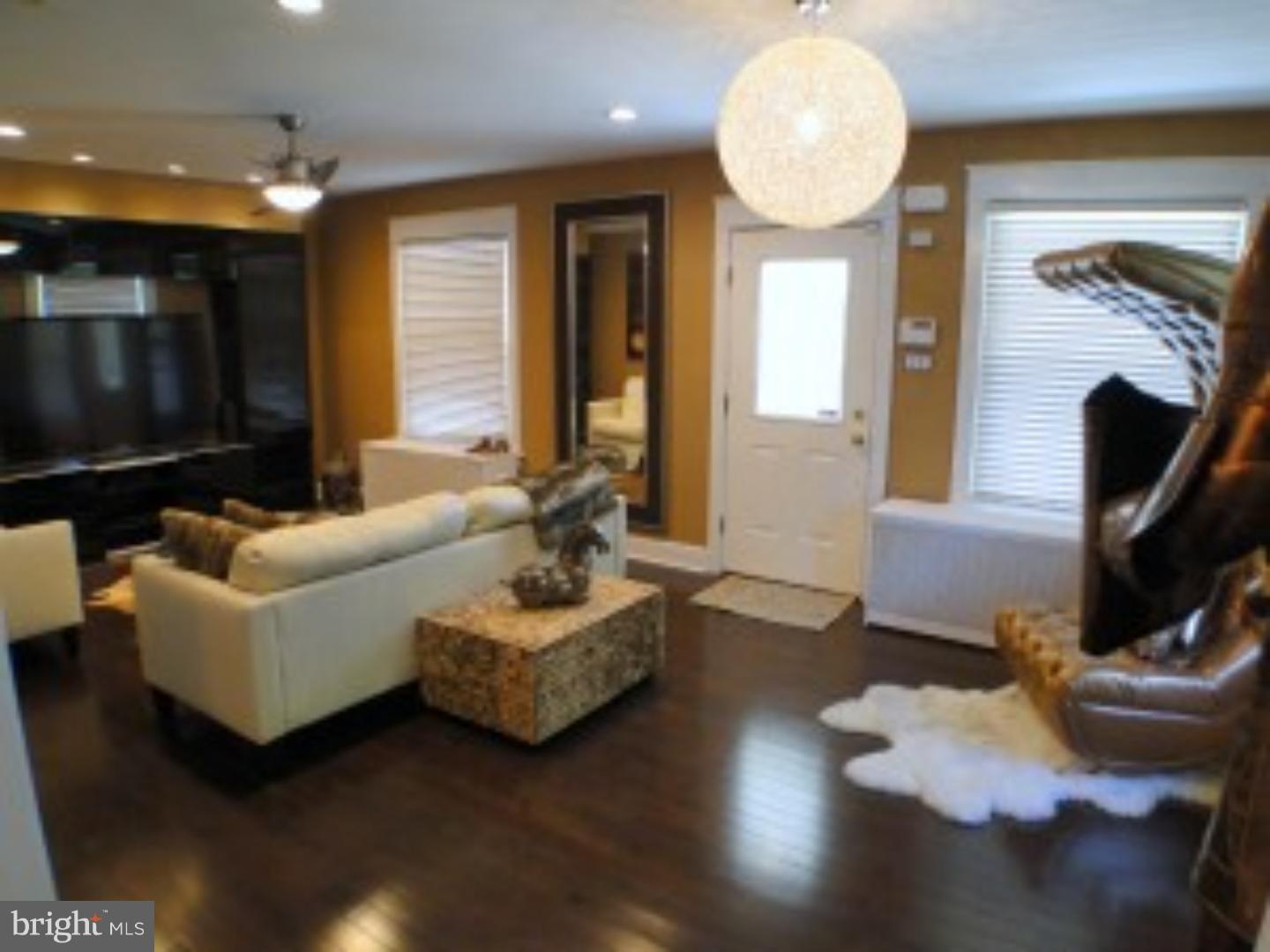 15 West Chelton Road Brookhaven, PA 19015 - Photo 3 of 25 Gallery Image 3