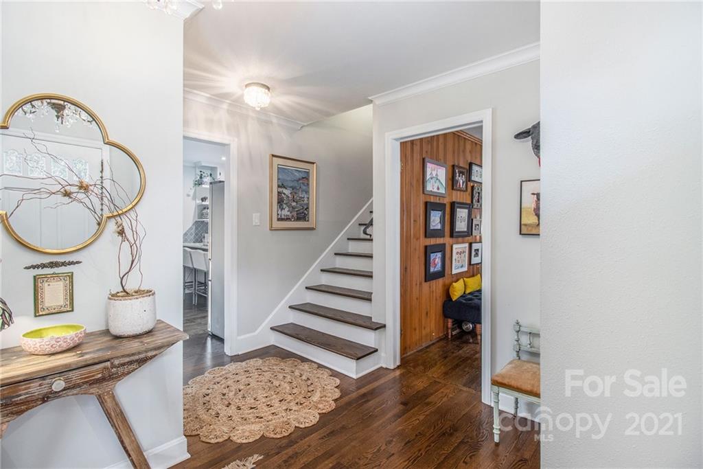 3513 Highview Road Charlotte, NC 28210 - Photo 2 of 27 a view of entryway kitchen and wooden floor