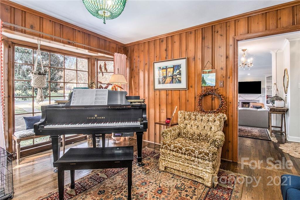 3513 Highview Road Charlotte, NC 28210 - Photo 17 of 27 a view of a livingroom with furniture and window