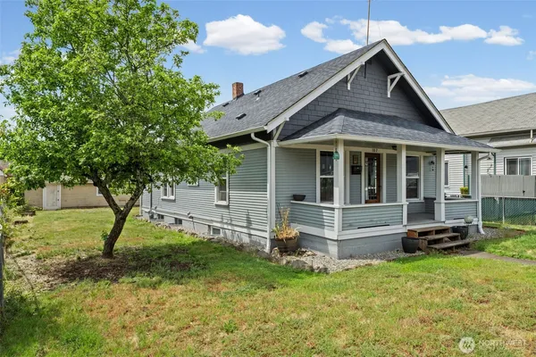 $459,950 | 107 G Street Southeast, Auburn, WA 98002