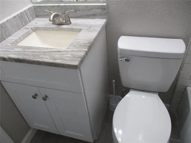 $2,300 | 4437 10th Avenue South, St. Petersburg, FL 33711