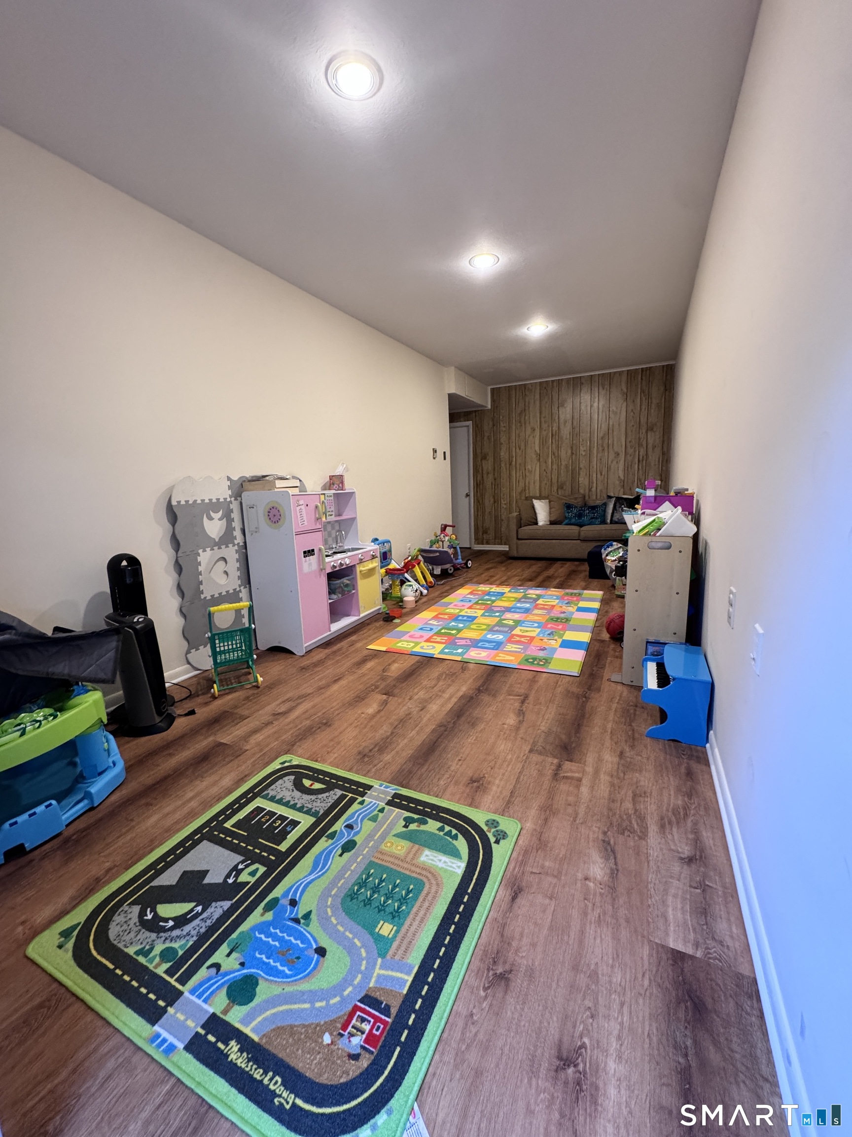 59 Rock Spring Road, Unit 28 Stamford, CT 06906 - Photo 32 of 37