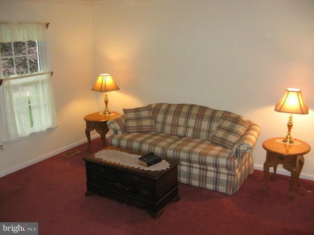 1007 Alexandria Way Bel Air, MD 21014 - Photo 7 of 30 Living Room