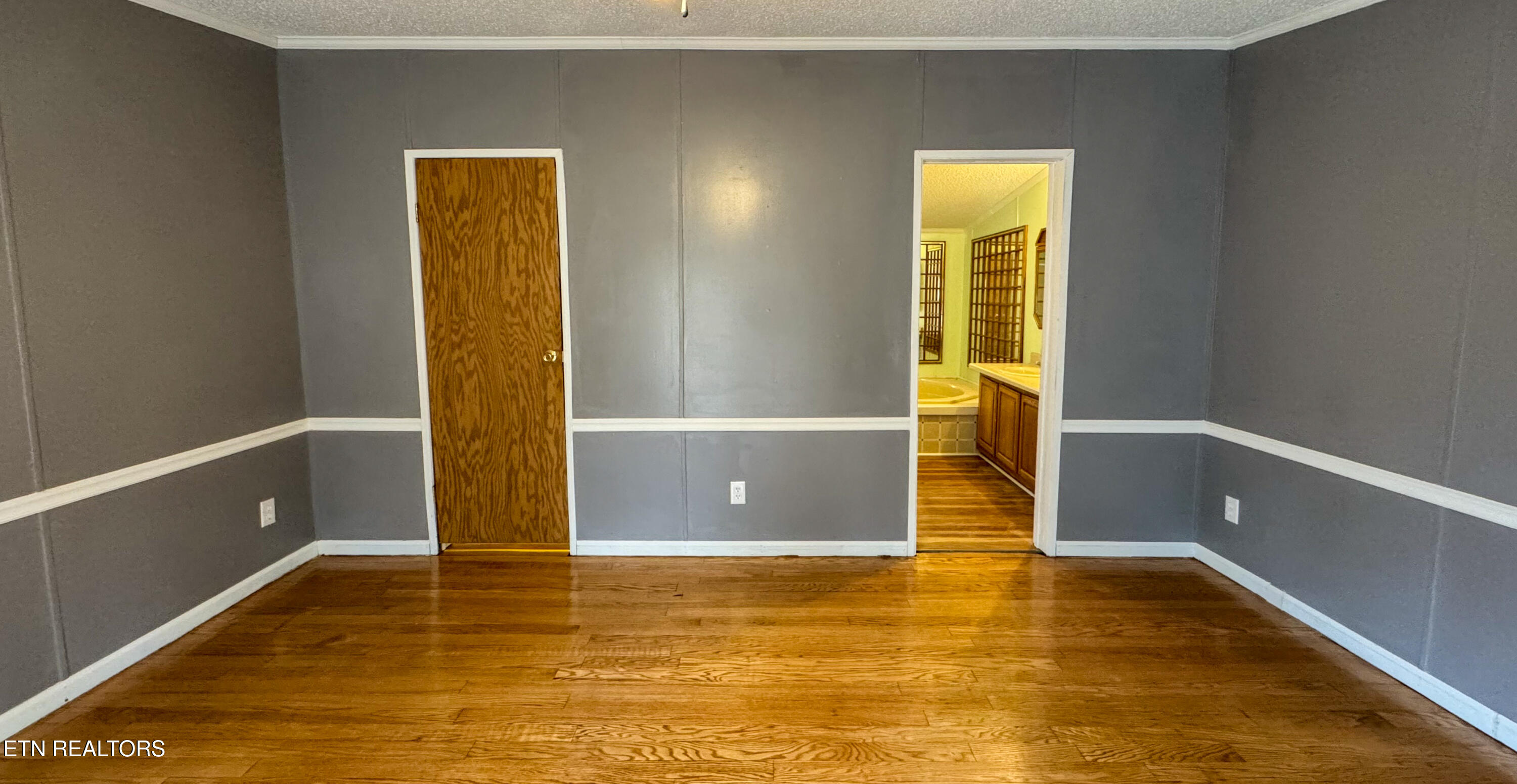 135 Harold Brooks Lane Oneida, TN 37841 - Photo 11 of 26 IMG_1021