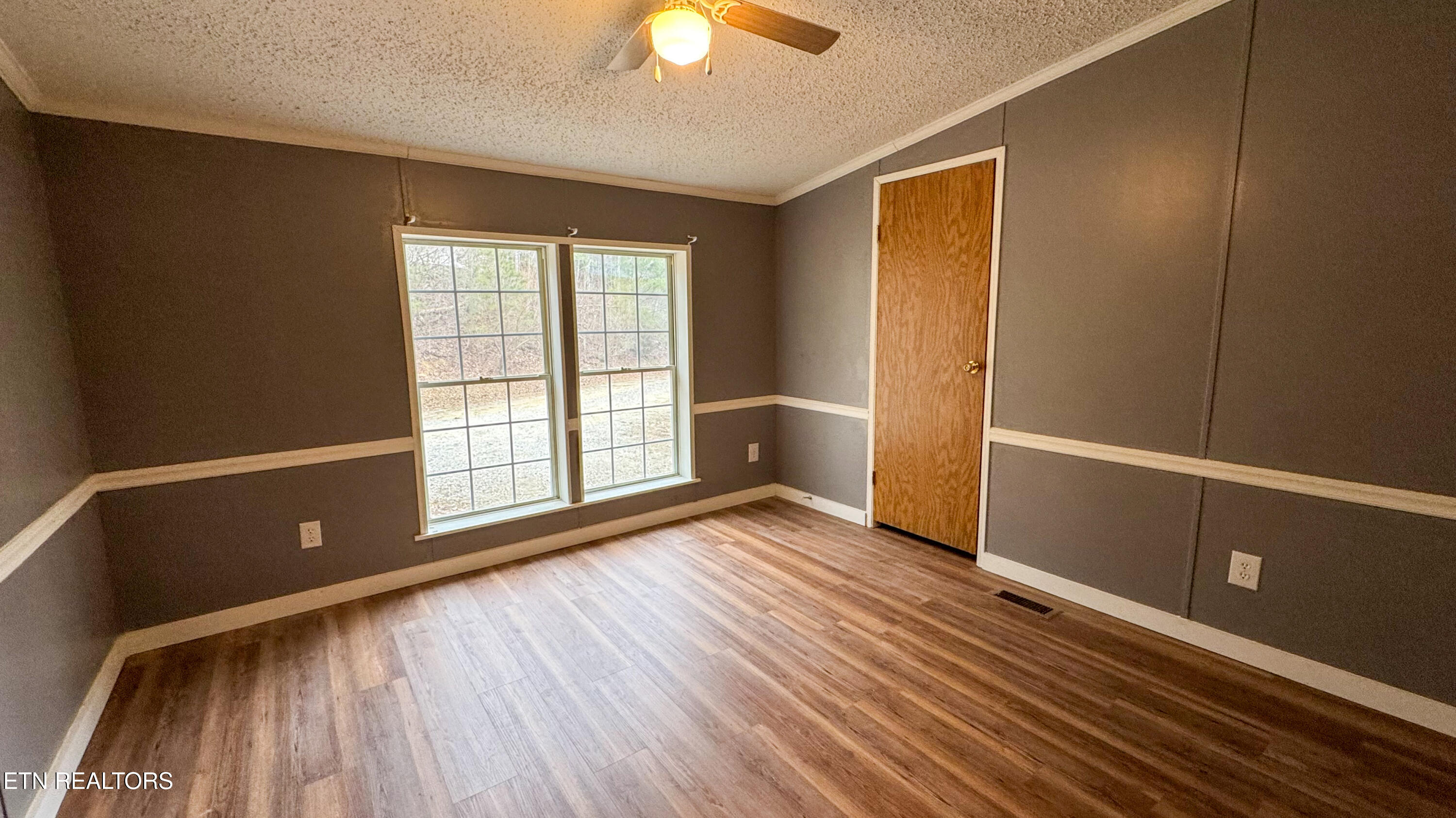 135 Harold Brooks Lane Oneida, TN 37841 - Photo 19 of 26 IMG_1034