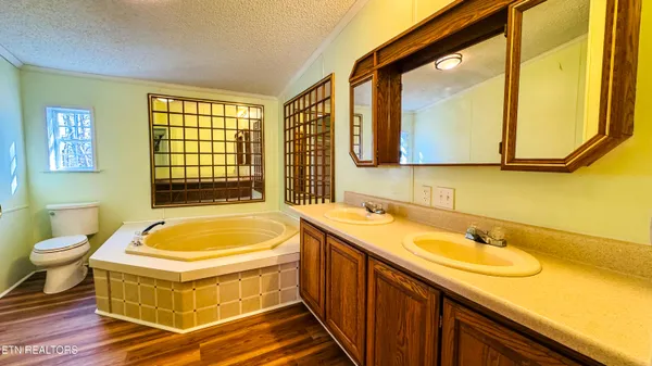 $229,000 | 135 Harold Brooks Lane, Oneida, TN 37841