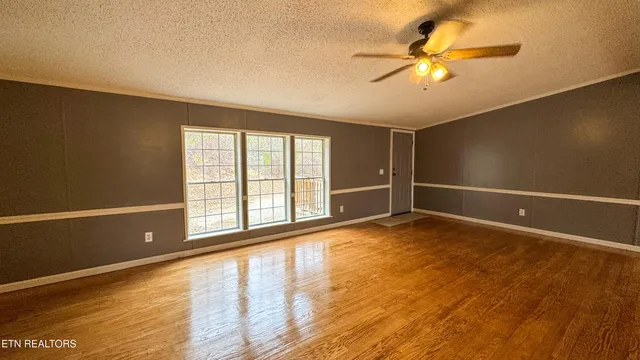 $249,000 | 135 Harold Brooks Lane, Oneida, TN 37841