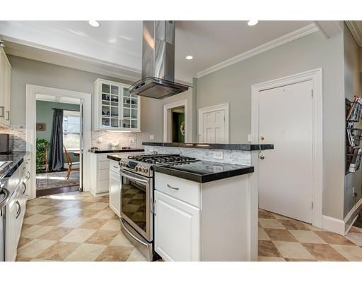 18 Riverside Place Walpole, MA 02081 - Photo 15 of 25 Gallery Image 15