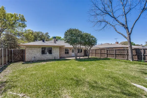 $3,250 | 1621 Westlake Drive, Plano, TX 75075